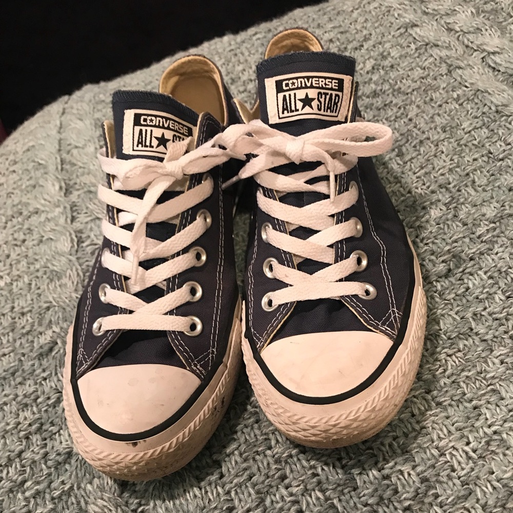 Blue Converse size 9.5